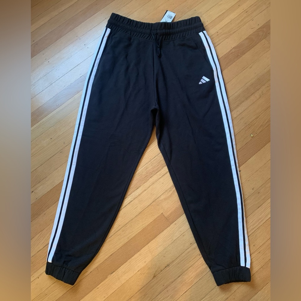 NWT WOMENS ADIDAS BLACK FLEECE MULTIPLE SPORT PANTS IN SIZE XL/FITS SIZE 16-18